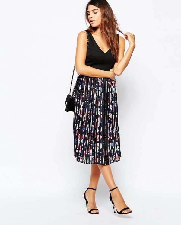 PLEATED SKIRT DRESS